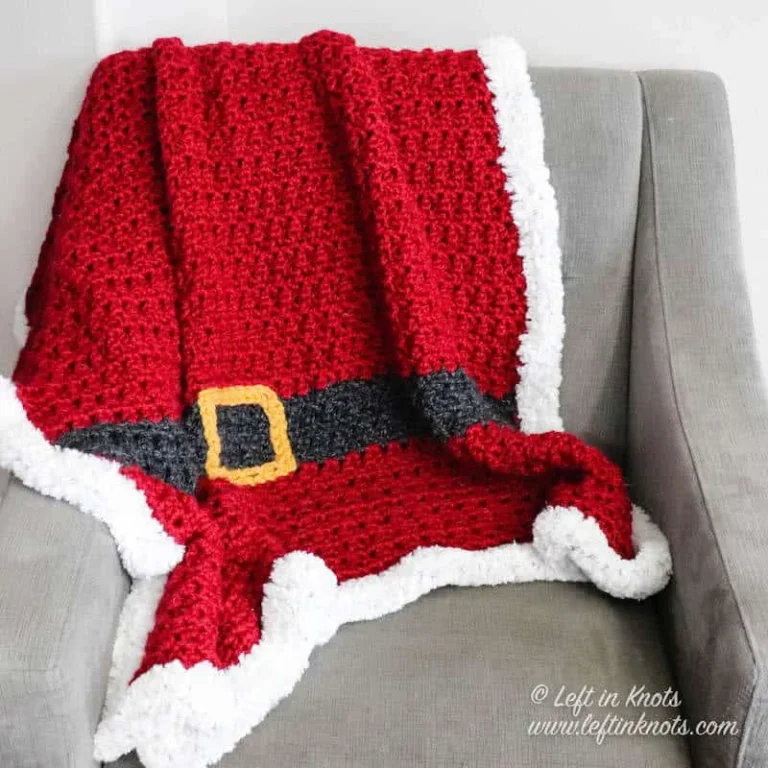 Crochet Santa Stocking with Fur Border – Free Pattern for Christmas