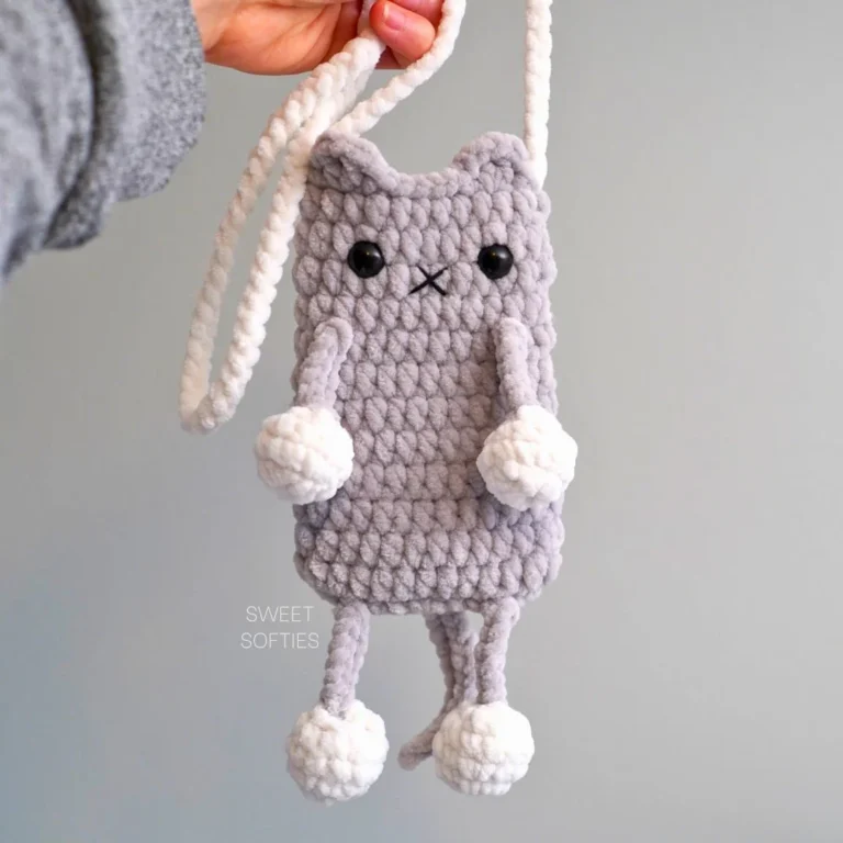 Kiki Kitty Pouch · Free Crochet Pattern