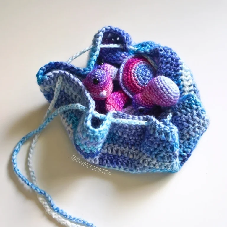 Best Easy Ocean Playmat & Drawstring Bag · Free Crochet Pattern