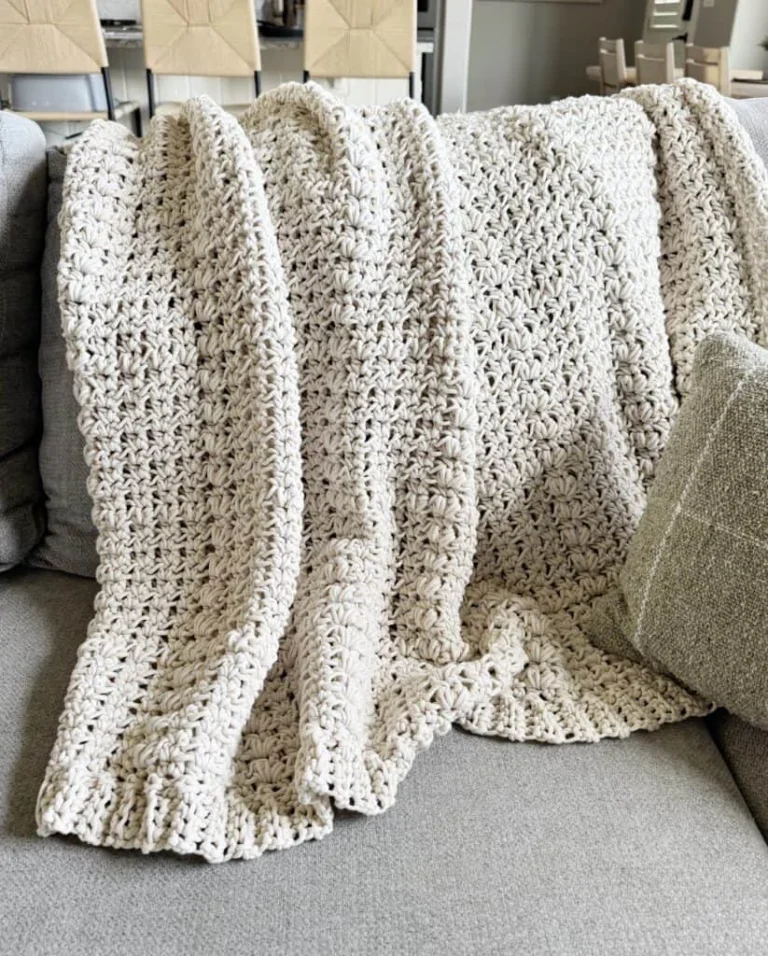Best Easy Crochet Christmas V Stitch Throw Free Crochet Pattern