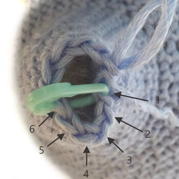 skipping 6 stitches for whale fluke